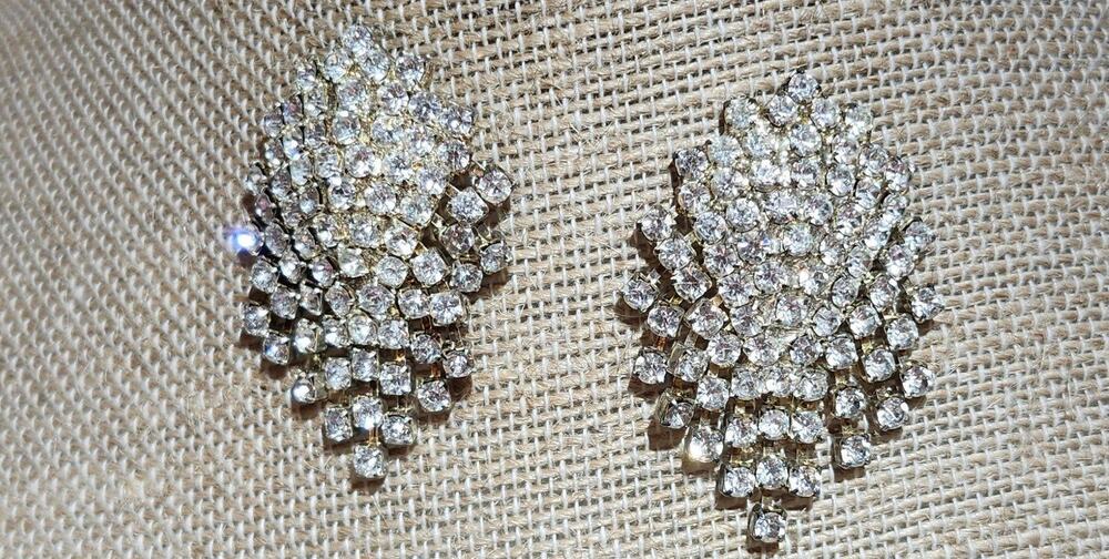 Vintage Signed LR Lady Remington Rhinestone Chandelier Earrings Pierced 1.75"